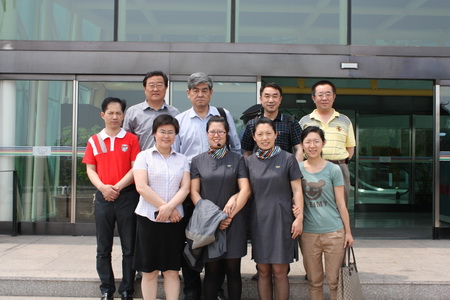 天津市文物管理中心领导到馆参观