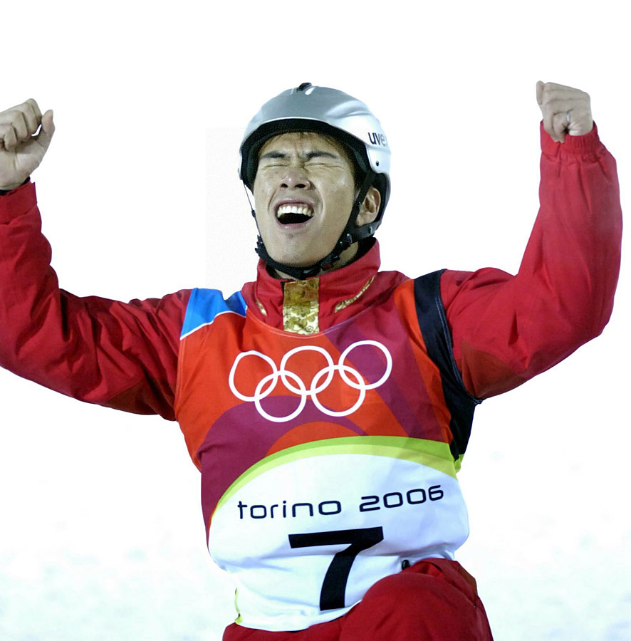 奥运百科｜ 中国冬奥会历史上男子项目金牌零的突破、中国第一枚自由式滑雪项目金牌---韩晓鹏
