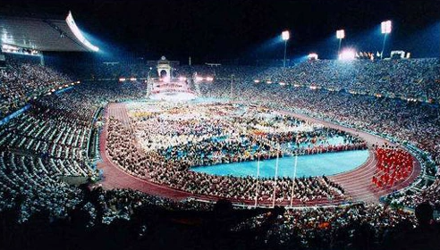 历史上的今天| 1992年巴塞罗那奥运会开幕