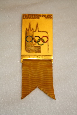 国际奥委会1984年年会胸章